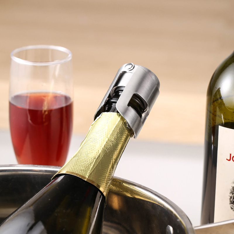 Tappo per bottiglia di champag - Wine In Beer Bottle recensione e prezzo