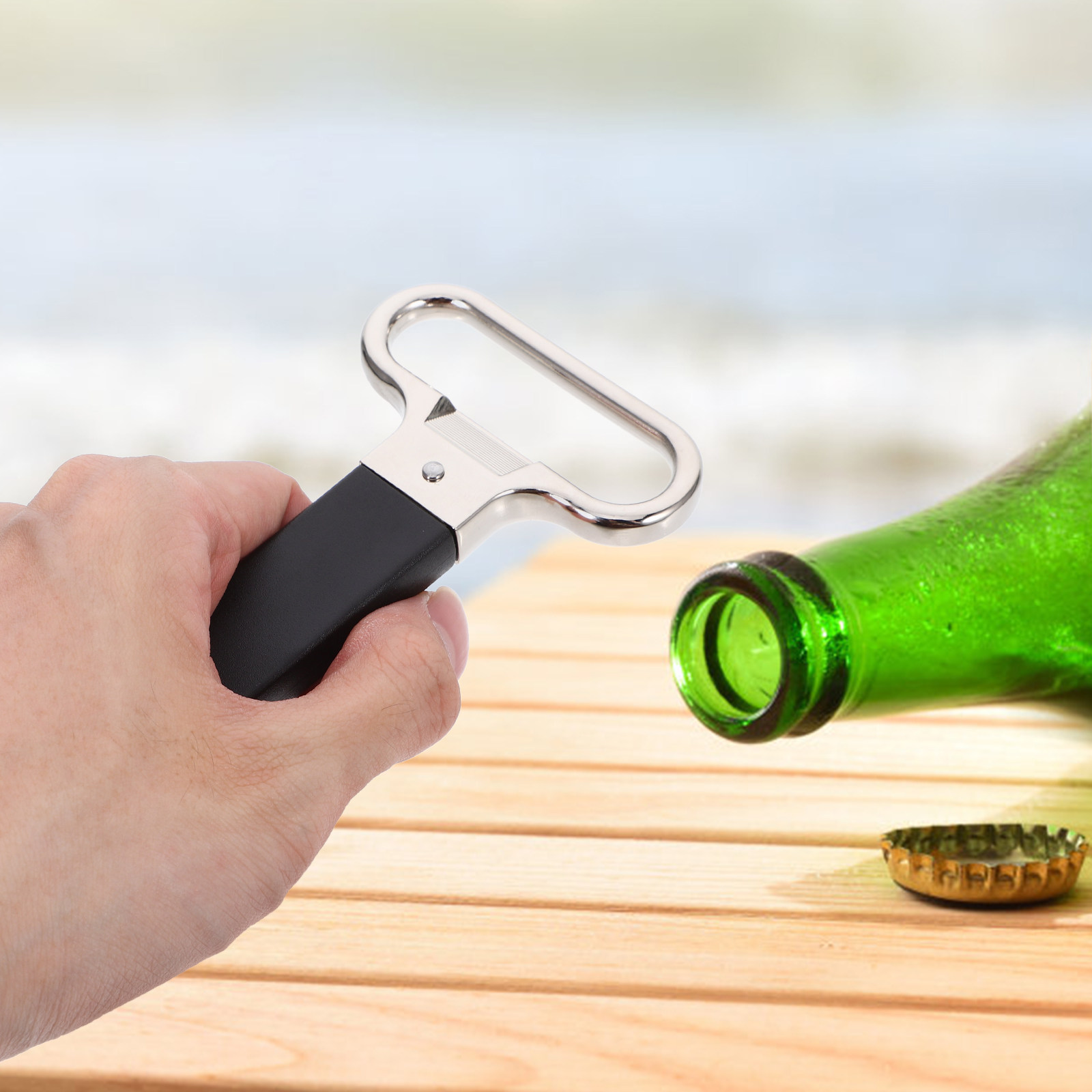 Apribottiglie Multiuso in Lega - Wine In Beer Bottle recensione e prezzo