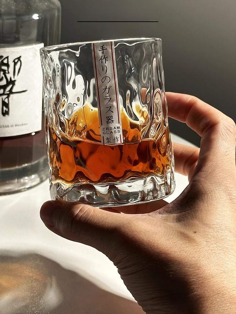 Bicchiere in Vetro Vietnamita  - Wine Whiskey Beer recensione e prezzo