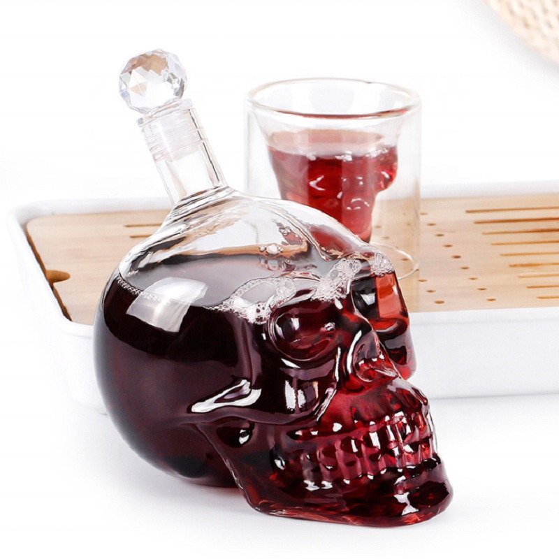 Creativo testa di teschio Deca - Wine Beer Spirit recensione e prezzo