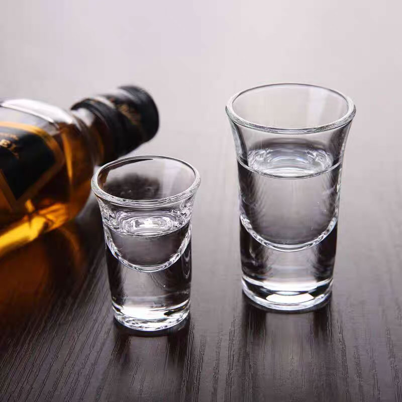 Bicchierini da 10ml/15ml per B - Wine Beer Spirit recensione e prezzo